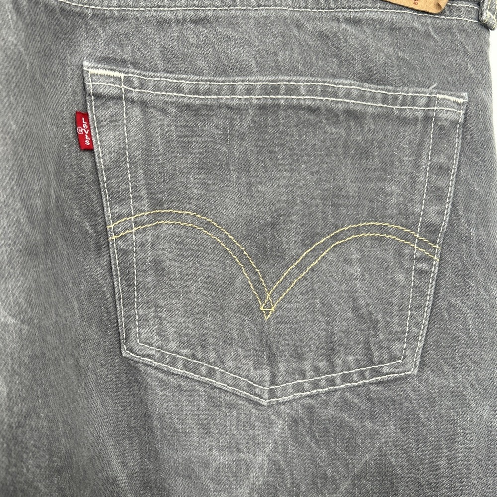 Levi Strauss 501 Vintage Mens Jeans 42x32 Straight Leg Button-Fly Light Gray - Picture 6 of 7